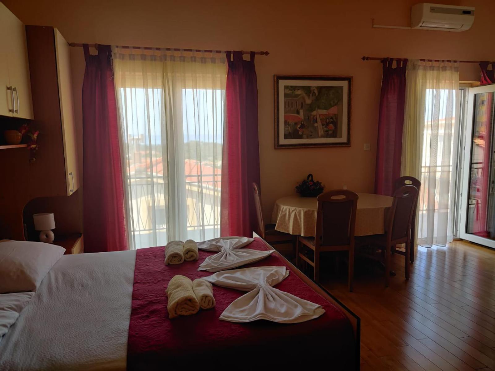 Apartments Mirjana Makarska Ruang foto